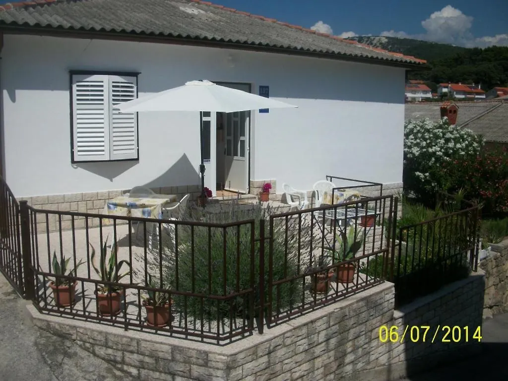 Apartment In Banjol With Sea View, Terrace, Air Conditioning, Wi-Fi 0*,