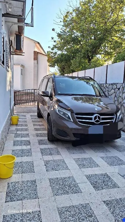 Apartment In Banjol With Sea View, Terrace, Air Conditioning, Wi-Fi Kroatië